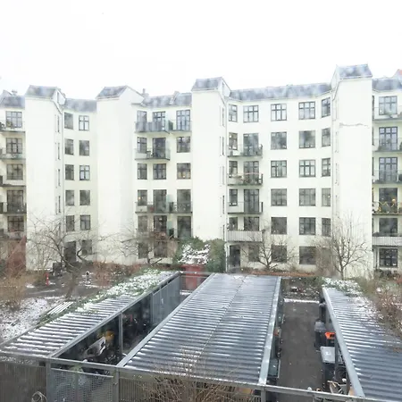 Fantastic 1-bed In Christians Harbour København